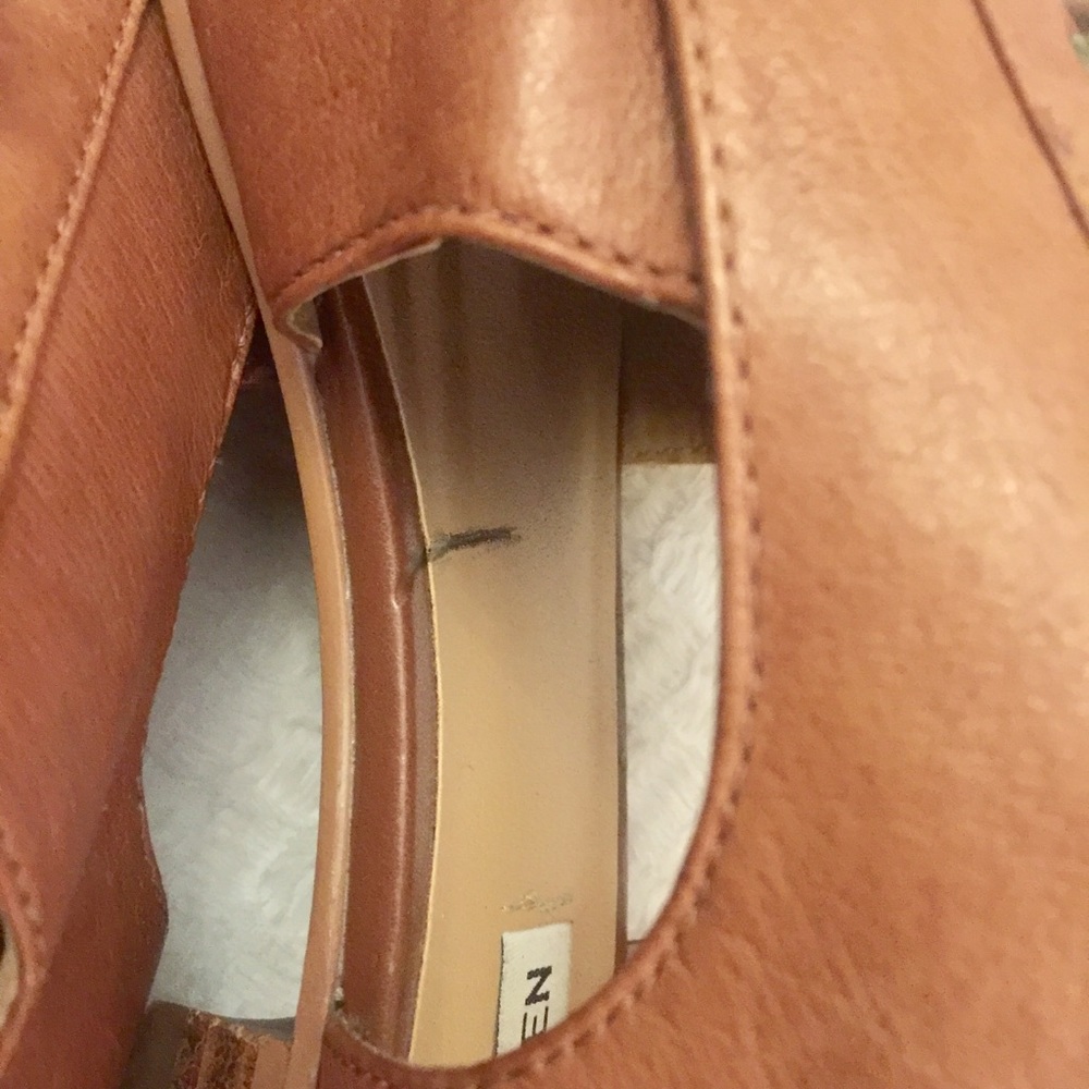 Steve Madden Women’s Brian Flat Shoes Size 8B Tan - Picture 6 of 8